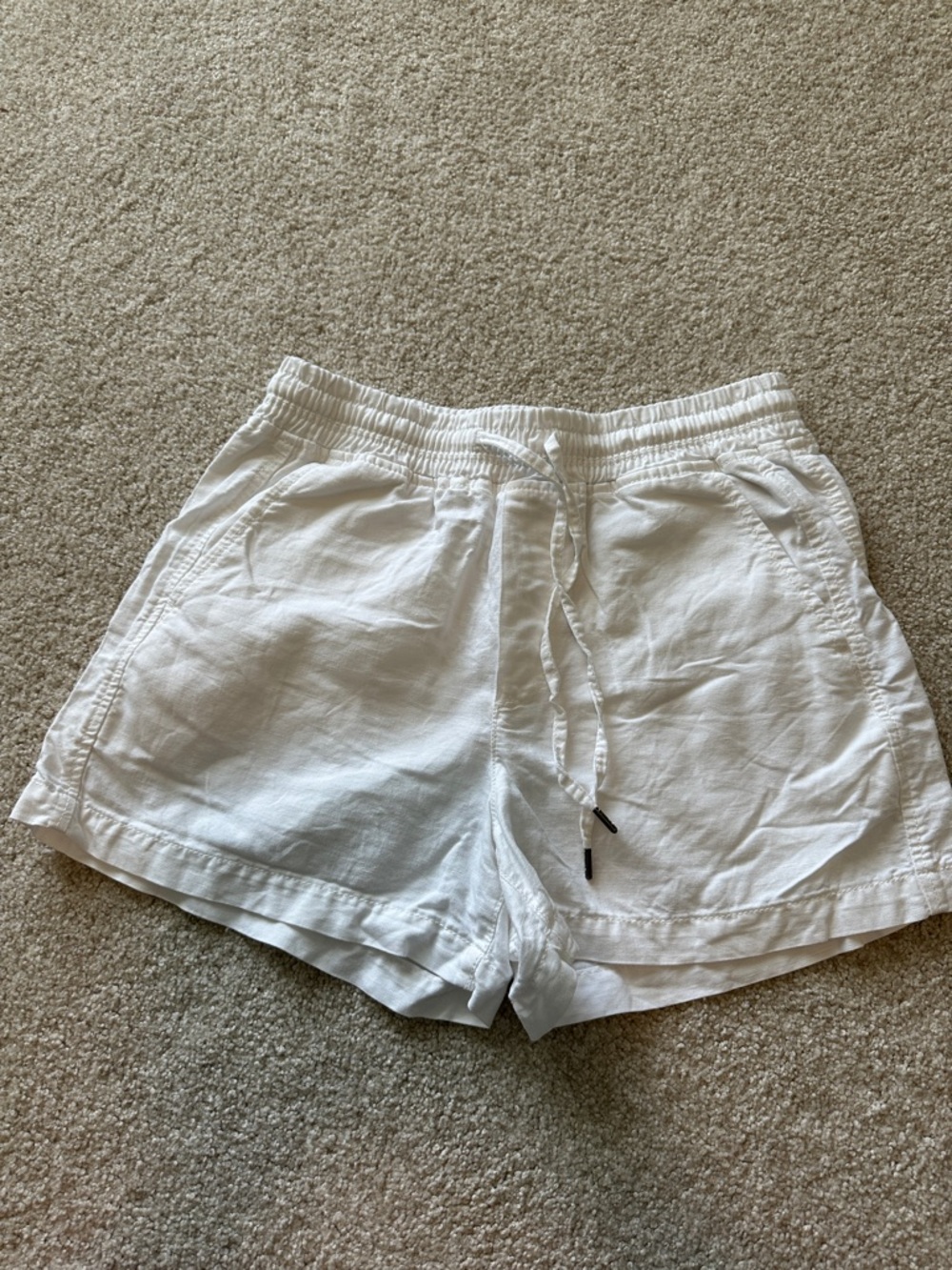 GAP White Drawstring Linen-Blend Athletic Shorts